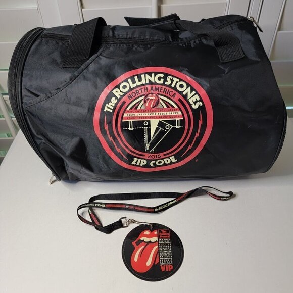 Rare Rolling Stones 2015 Zip Code Tour VIP Duffel bag and VIP Badge - Picture 3 of 11
